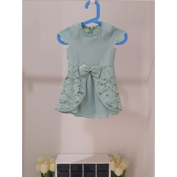 Preloved Dress Bayi Brokat Kombinasi Polos