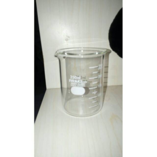 Beaker glass iwaki 250 ml low form