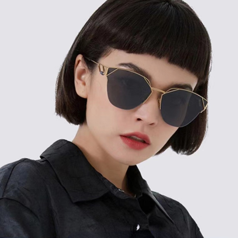 (YUZHU) Kacamata Frame Setengah Asimetris Bahan Metal Warna Gradasi Gaya Trendy Untuk Pria / Wanita