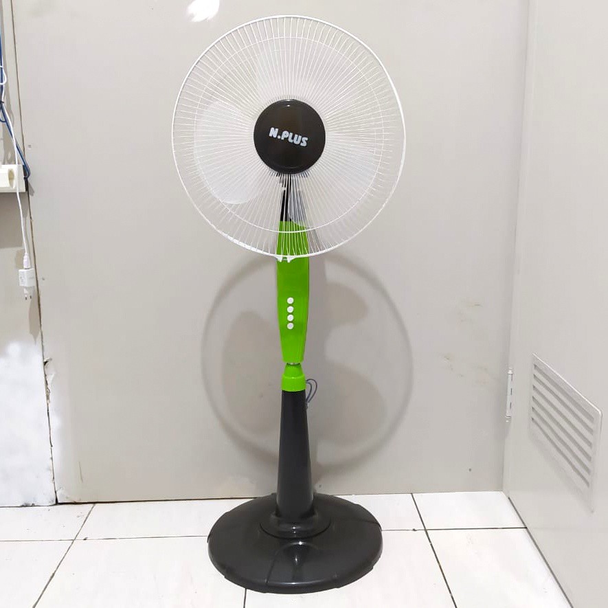 STAND FAN NATIONAL PLUS (NPLUS) kipas angin berdiri 16 inch national plus.