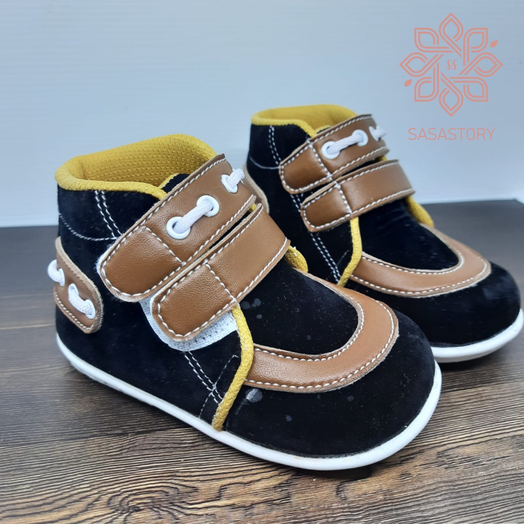 Sasastory Sepatu Boots Anak Laki Laki Sol Bunyi Usia 1 2 3 Tahun Sepatu Boot Anak Perempuan Sol Bunyi Usia 1 2 3 Tahun Sepatu Formal Anak Laki Laki Sepatu Main Anak Perempuan Sepatu Warna Warni Balita Sepatu Balita GA04