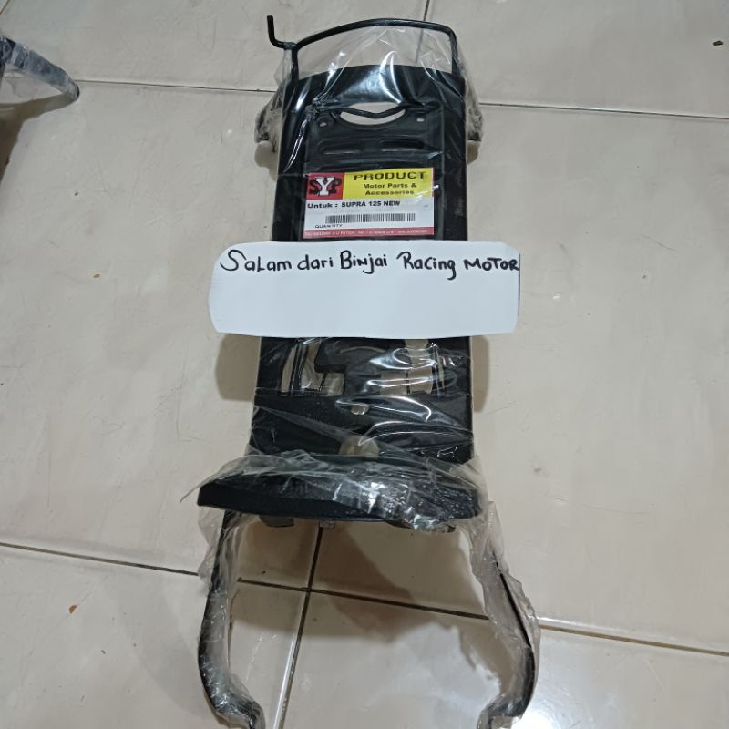 BAGASI TENGAH /RAK JEPIT TENGAH BAGASI Honda Supra , bagasi tangga Supra x 125new, jepitan barang mo