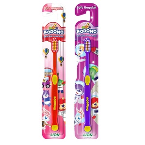 KODOMO SOFT REGULAR TOOTHBRUSH / N017363