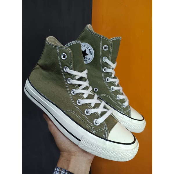 Sepatu Second Thrift Converse 70S High Size 40