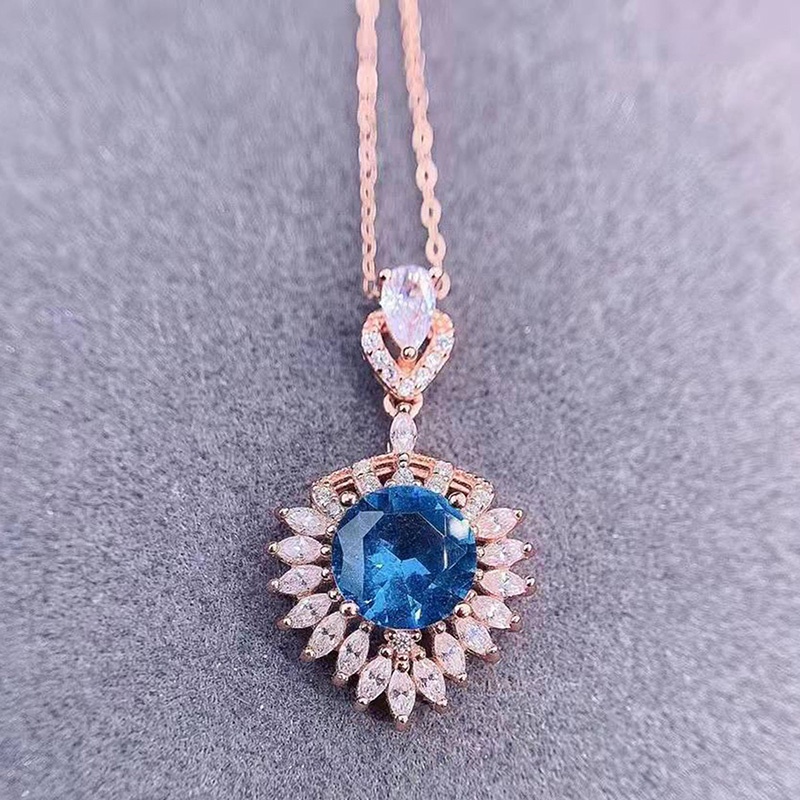 Kalung Dengan Liontin Bentuk Hati Warna Biru Bahan Zircon AAA Untuk Wanita