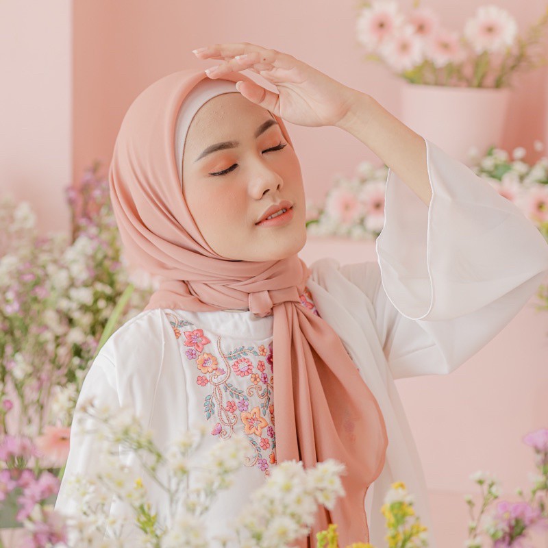 Bella Square Hijab Segiempat | Kerudung Laudya Pollycotton PART 2-Peach Soft