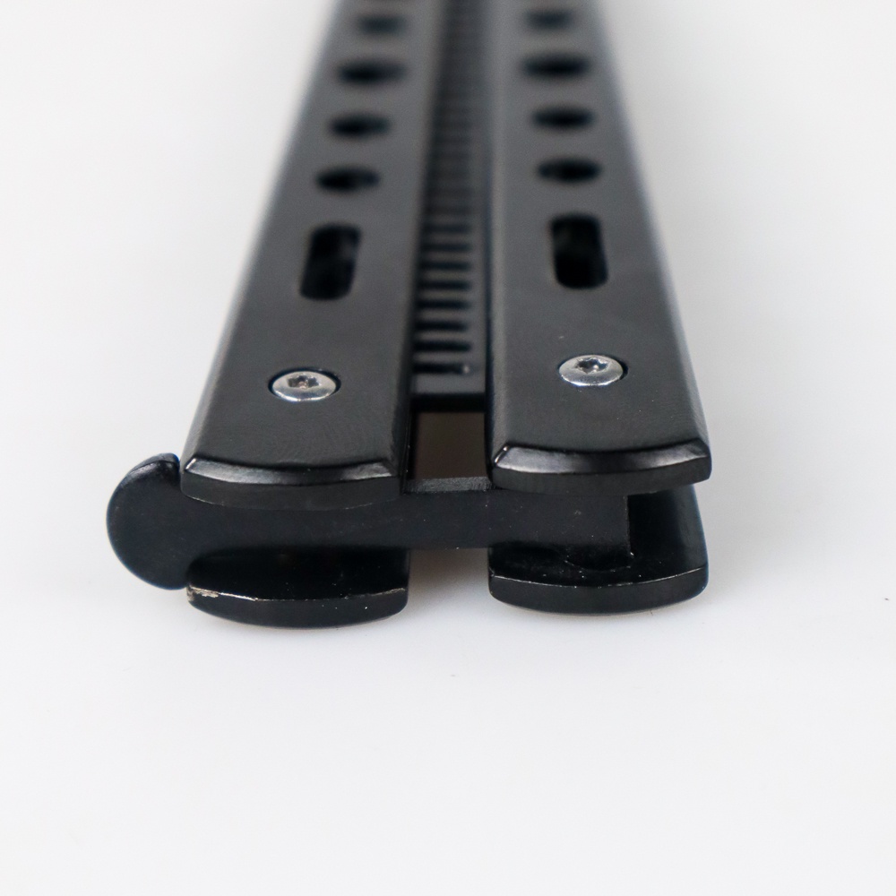 Sisir Besi Butterfly Balisong Training Knife CS GO Knifezer