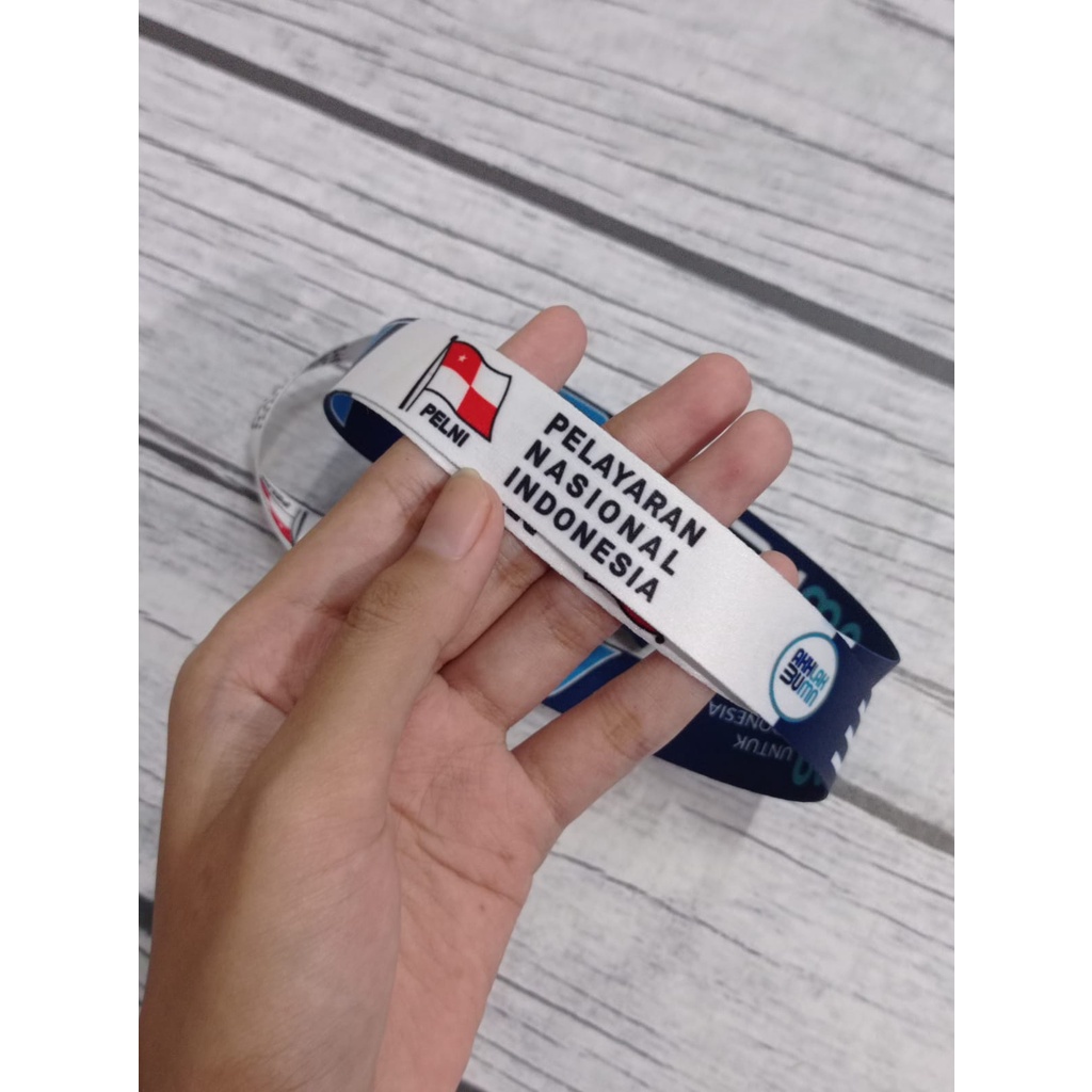 

Lanyard BUMN Pelayaran Nasional Indonesia BARU / Lanyard PELNI Akhlak / ADA TULISAN AKHLAKNYA / Lanyard Custom Printing