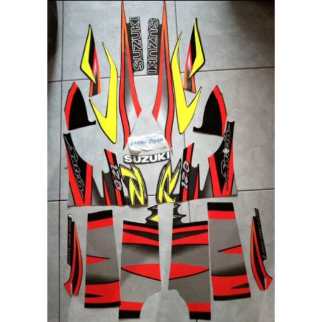 Striping satria lumba hitam silver