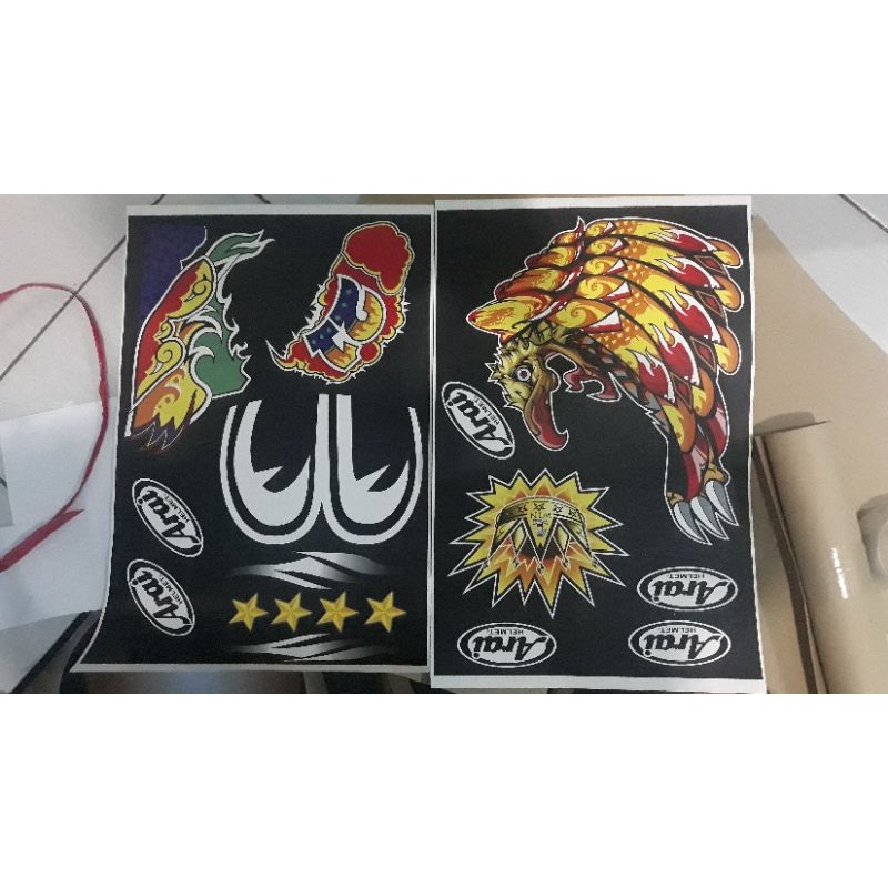 water decal helm motif arai