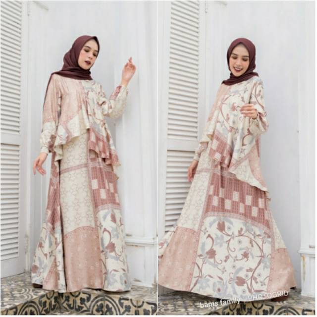 Rumi dress wearing klamby