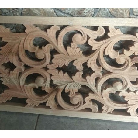 Ukiran Kayu Jati Jendela Rumah Musholla