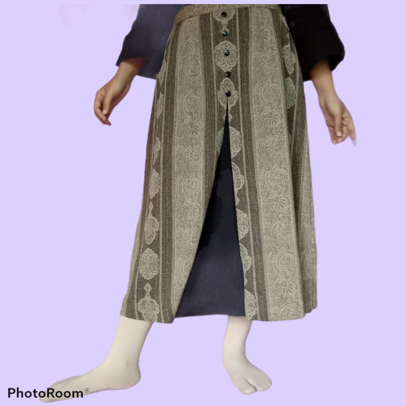Midi skirt preloved