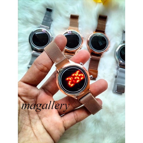 Jam Tangan Wanita LED Digital Circle Convex Rantai Magnet Mesh TERBARU