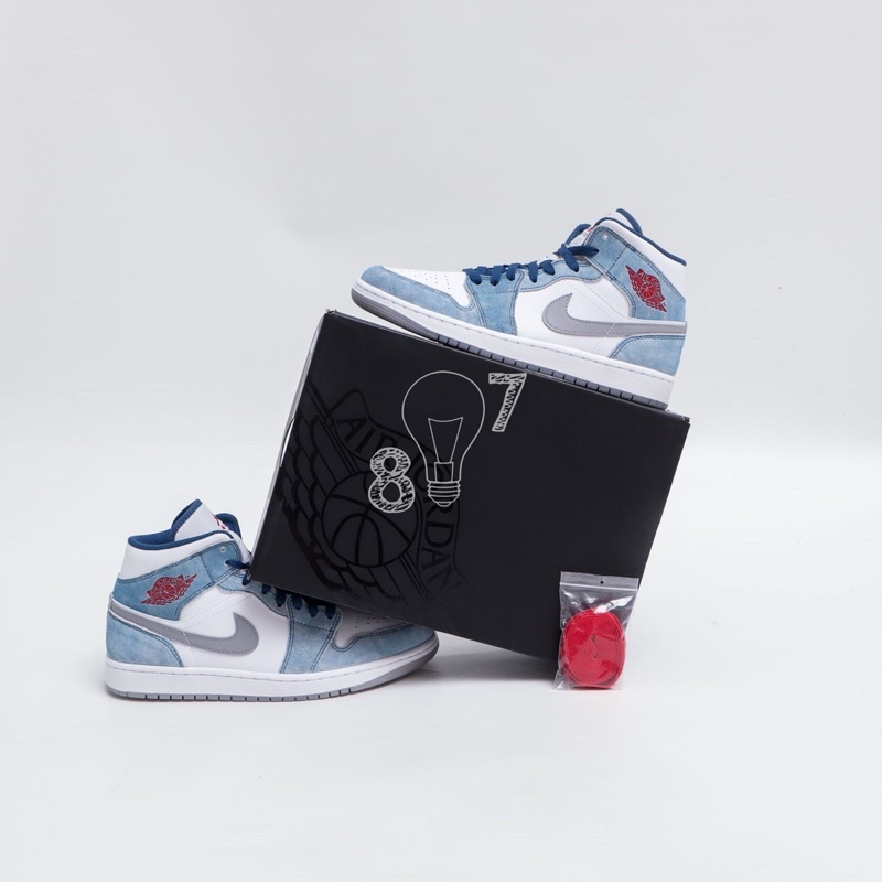 Air Jordan 1 Mid French Blue GS Women