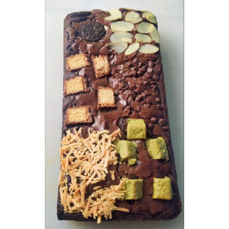 

fudgy brownie mix toping