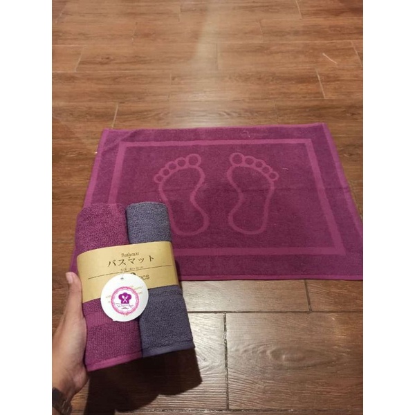 bathmat keset handuk keset kamar mandi