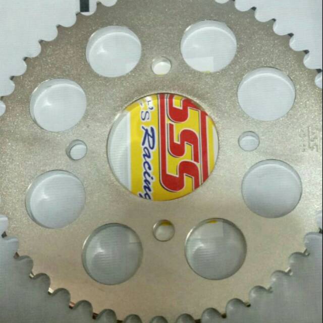 GIR BELAKANG SSS UKURAN 428  MOTOR HONDA VERZA-MEGA PRO -TIGER-TIGER-REVO-CB150R-CB NEW 150-SONIC150