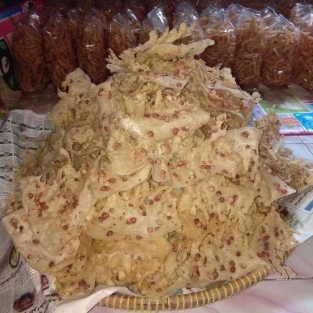 

peyek kacang
