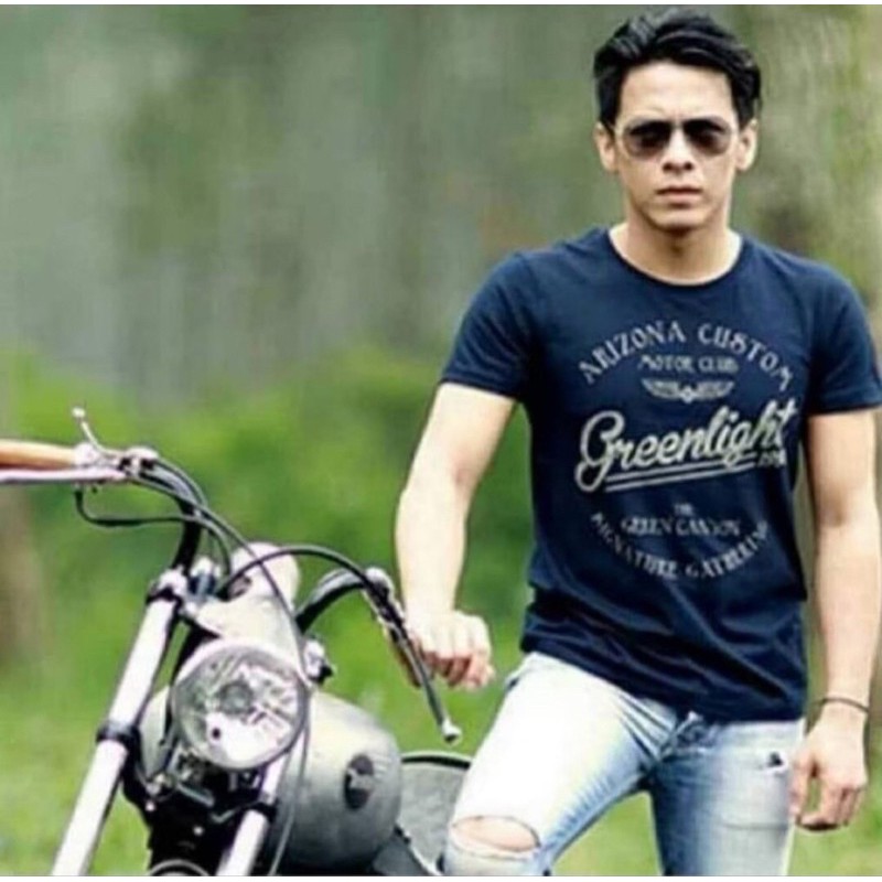 Kaos Distro Bandung Original/Kaos Pria Distro/Kaos Pria Greenlight/Kaos Greenlight Original-atcoshop