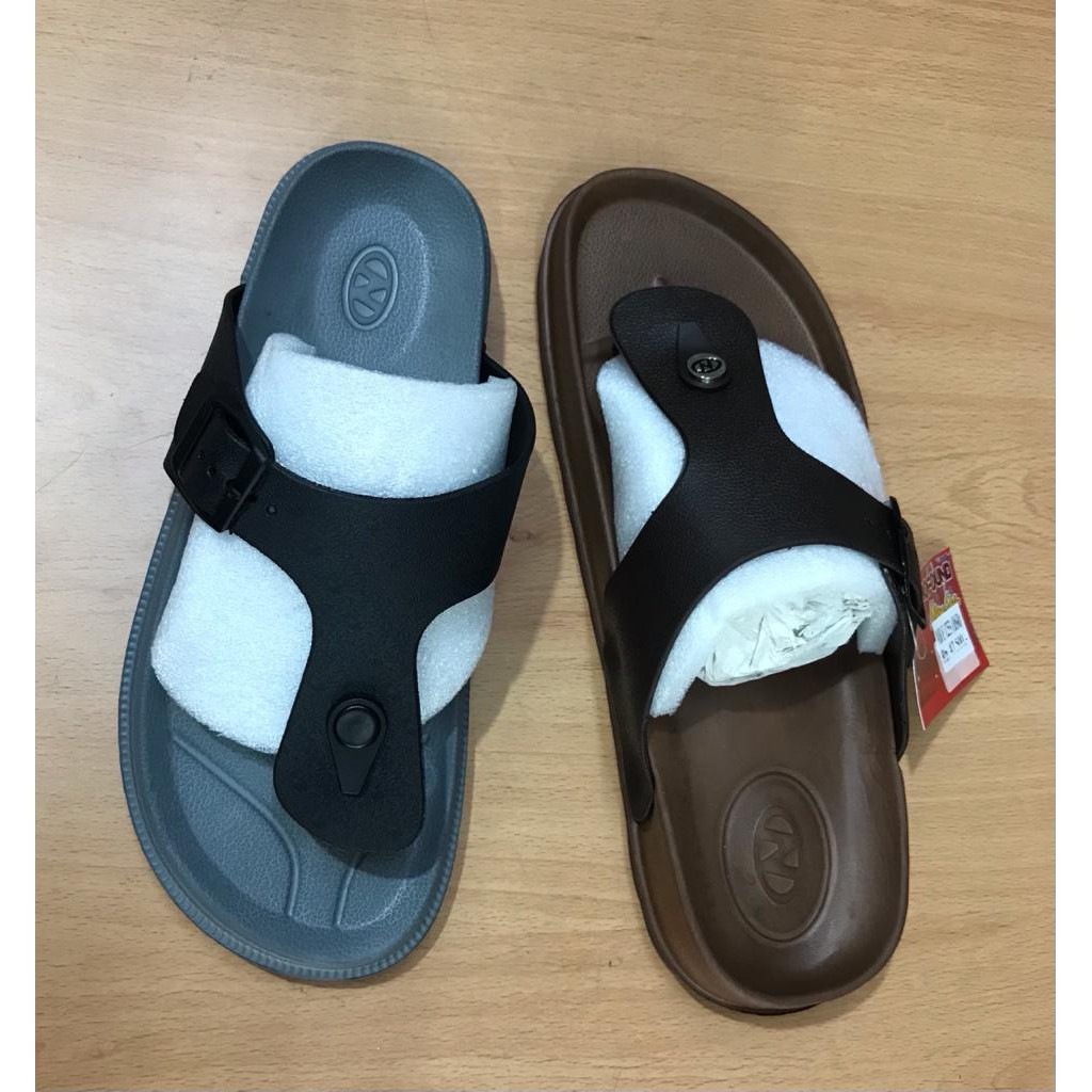 SANDAL JEPIT PRIA NEW ERA
