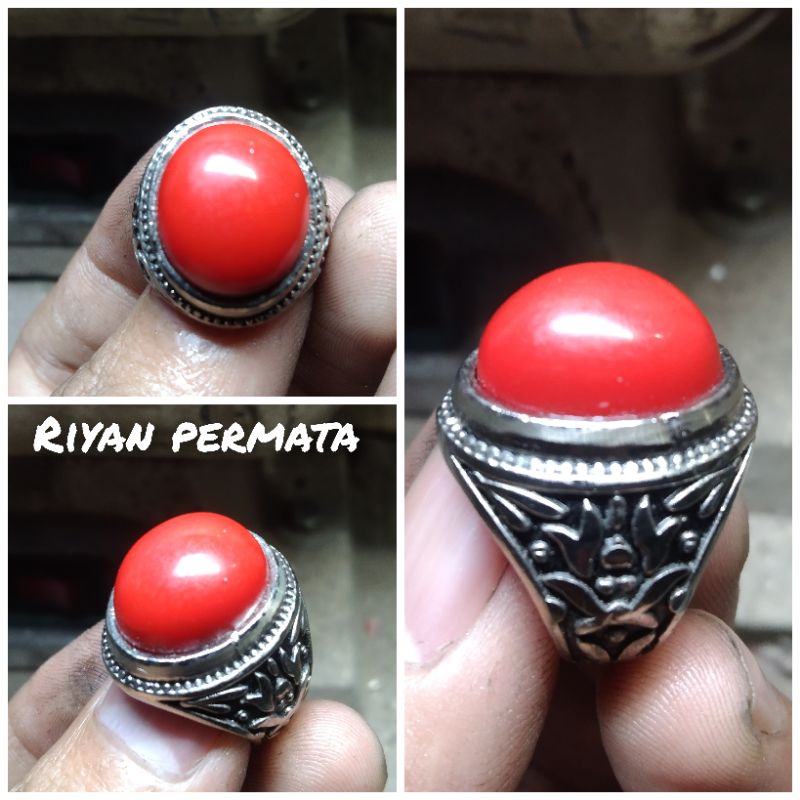 Cincin pospor merah nyala jika kena air