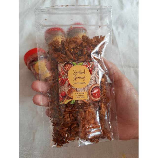 

Sambal Jewang Puruluk (Sambal tabur pedas teri jengkol bawang)