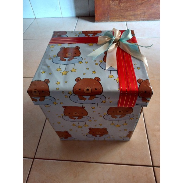 

kotak gift box parsel ultah