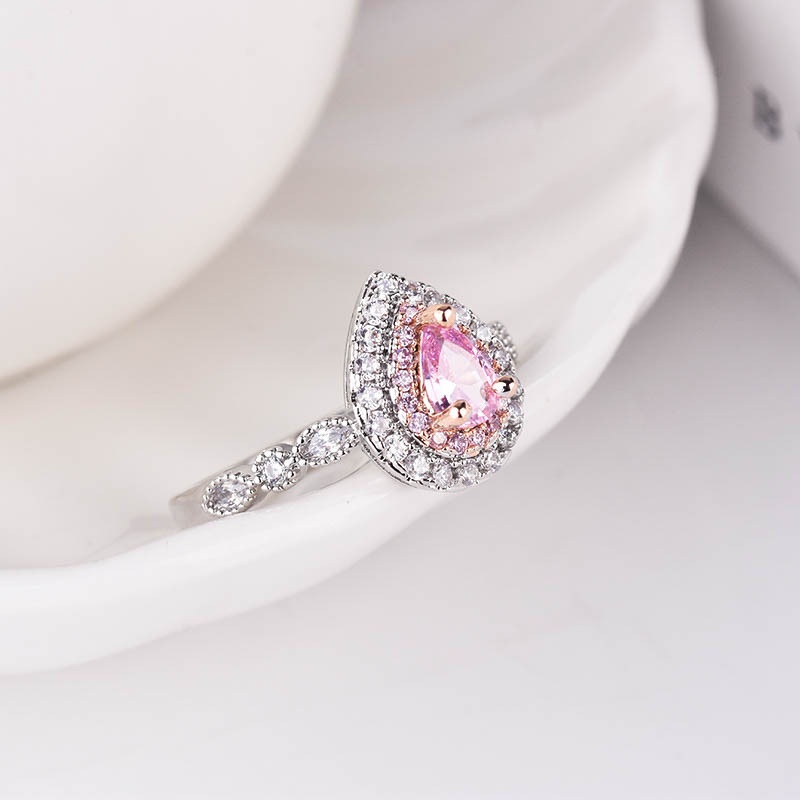 Fashion Inlaid Pink Crystal Water Drop Pear Ring Luxury Ring