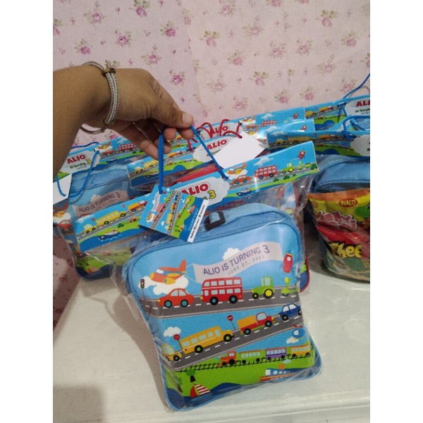 souvenir ultah tas custom / paket ultah anak/bingkisan birthday