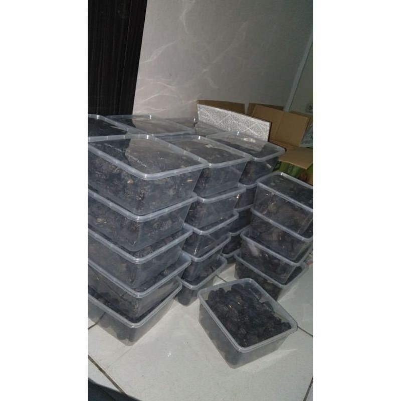 

KURMA AJWA (KURMA NABI) 1 KG 1000 GR
