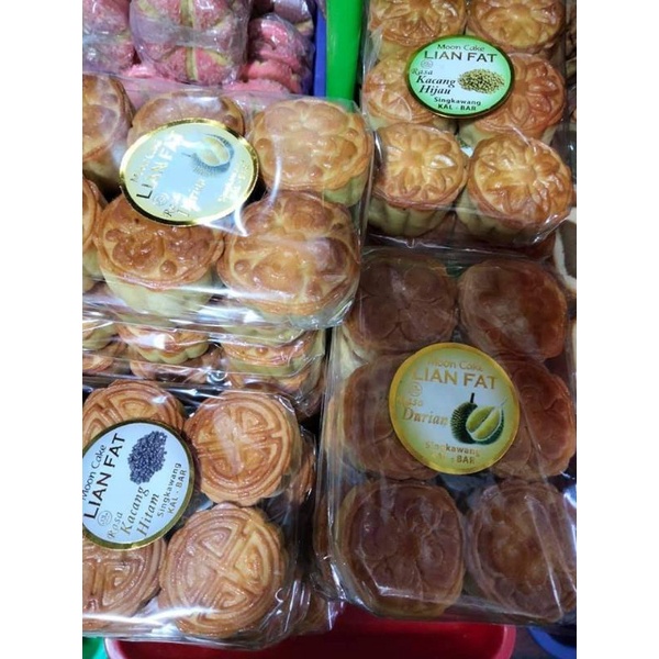 

Moon cake mini isi 5 pack