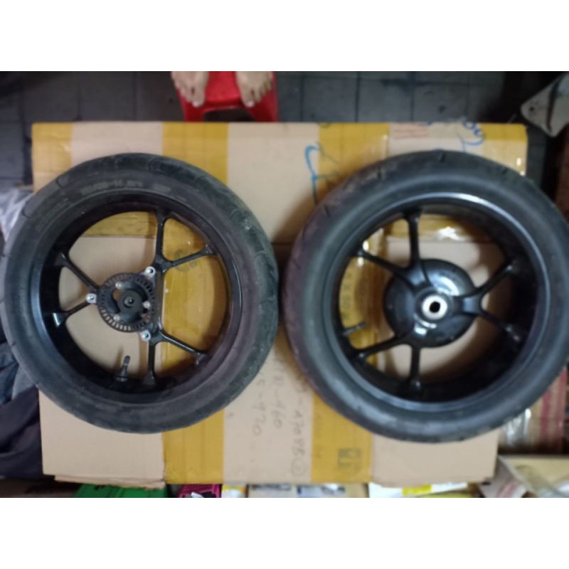 velg set aerox 155 original