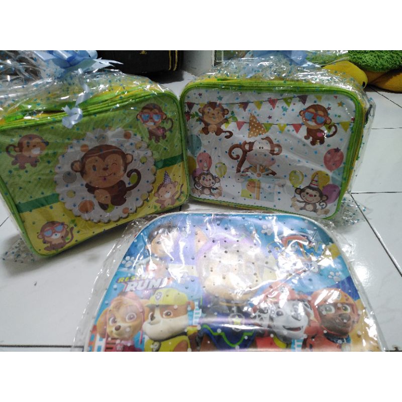 Tas bekal / lunch bag /slig bag anak