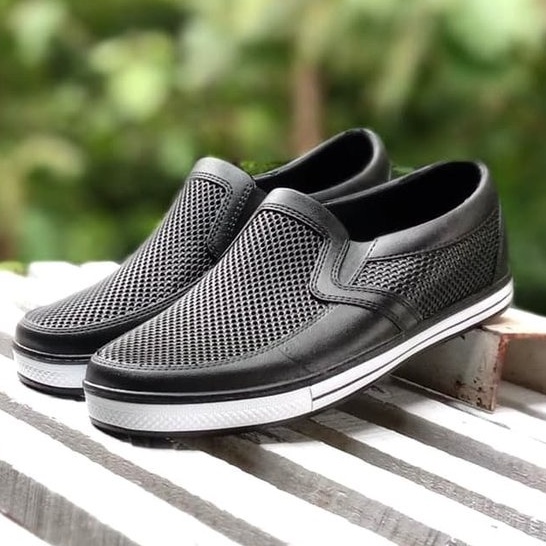 sepatu karet pantofel sankyo warna hitam