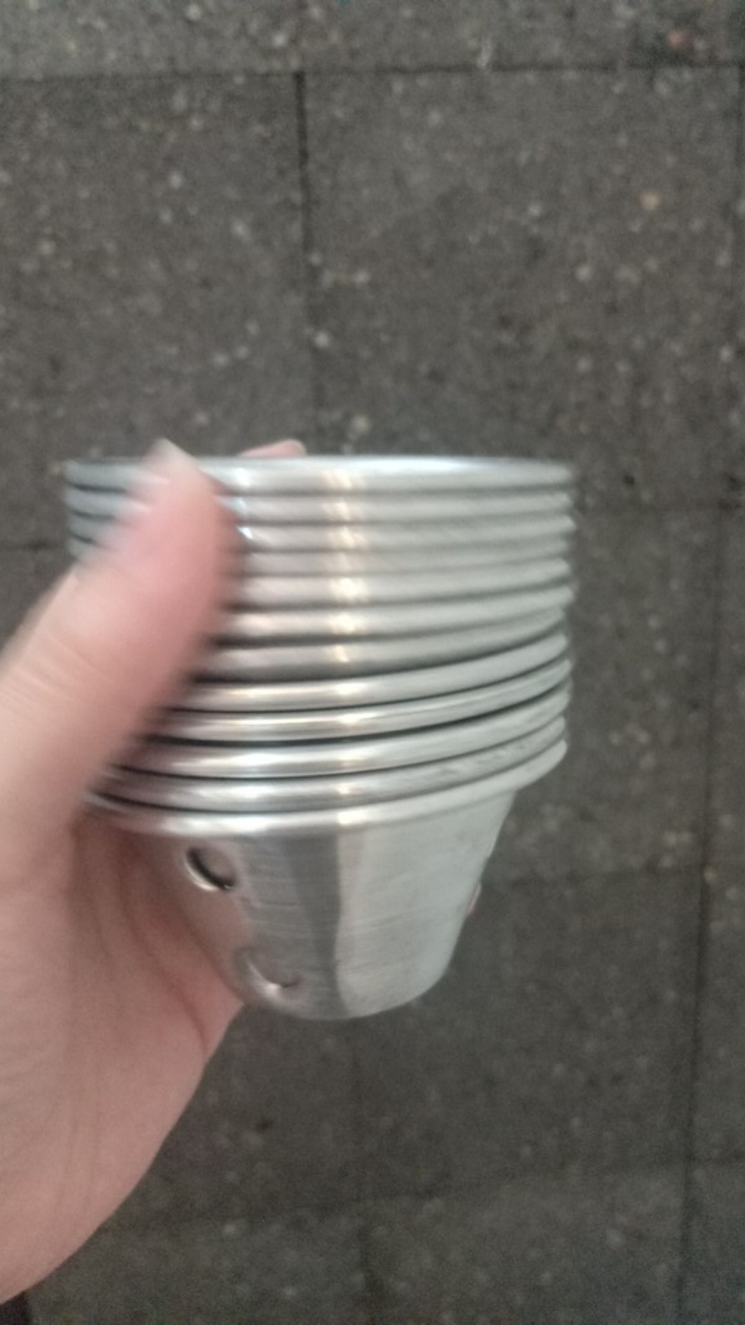 Cetakan Kue Bolu Kukus B Bahan Alumunium Isi 1 Lusin