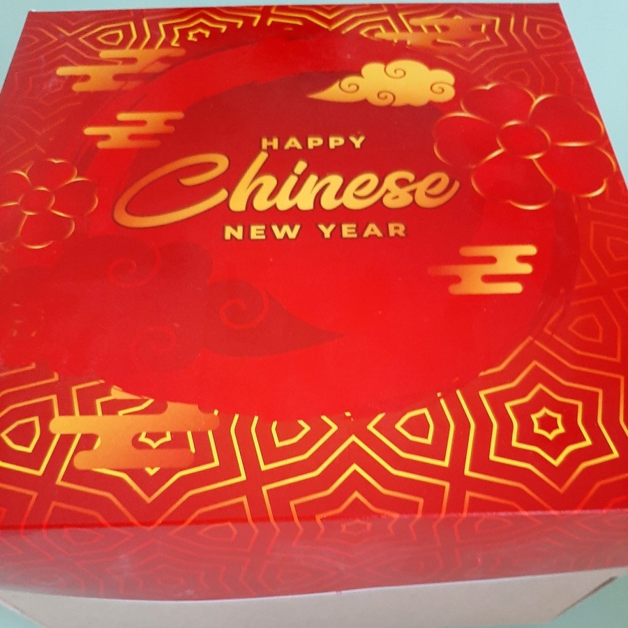 

(5pcs) Kardus Cake Motif Red Imlek Dus Roti Brownies Box Lapis Legit Packaging Kotak Kue CNY Size 22x22 cm