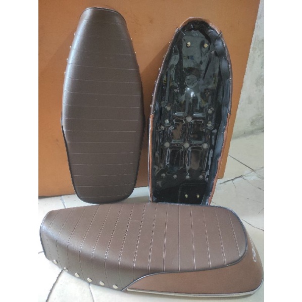 COD jok motor honda c70 custom