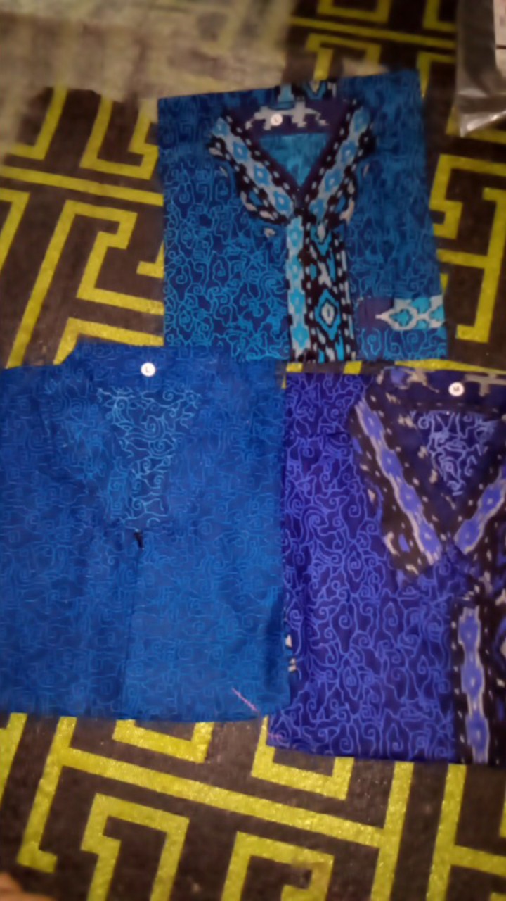 Batik Couple Keluarga Sania Ruffle Ori Ndoro Jowi Dnt Motif Awan Biru