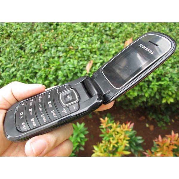 Langka   Samsung Flip Caramel E 1150 Original   Handphone Flip Clamshell Slim Desain Mewah Elegan S