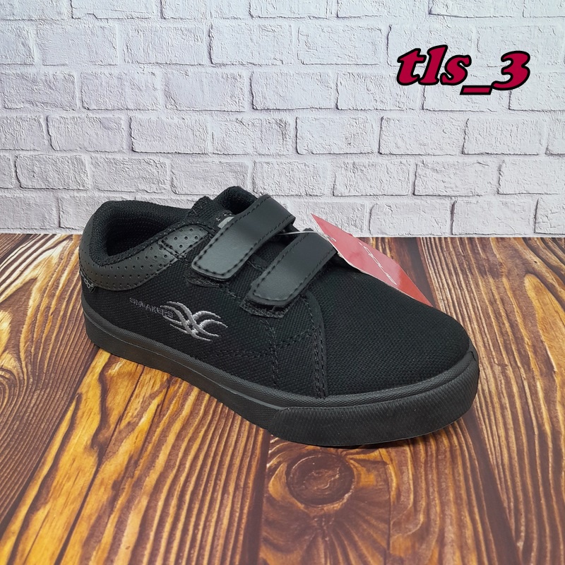 Sepatu hitam merk ando 29-33 sepatu sekolah sd