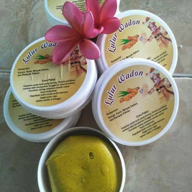 lulur Wadon tradisional Bali