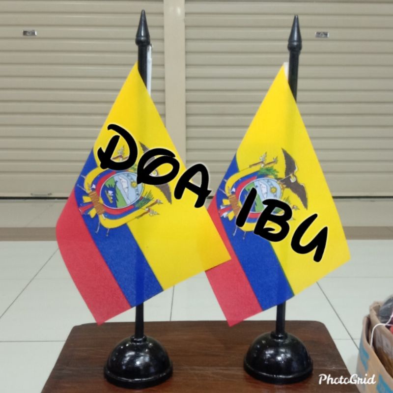 

best seller tiang kayu meja+bendera ECUADOR ready stock