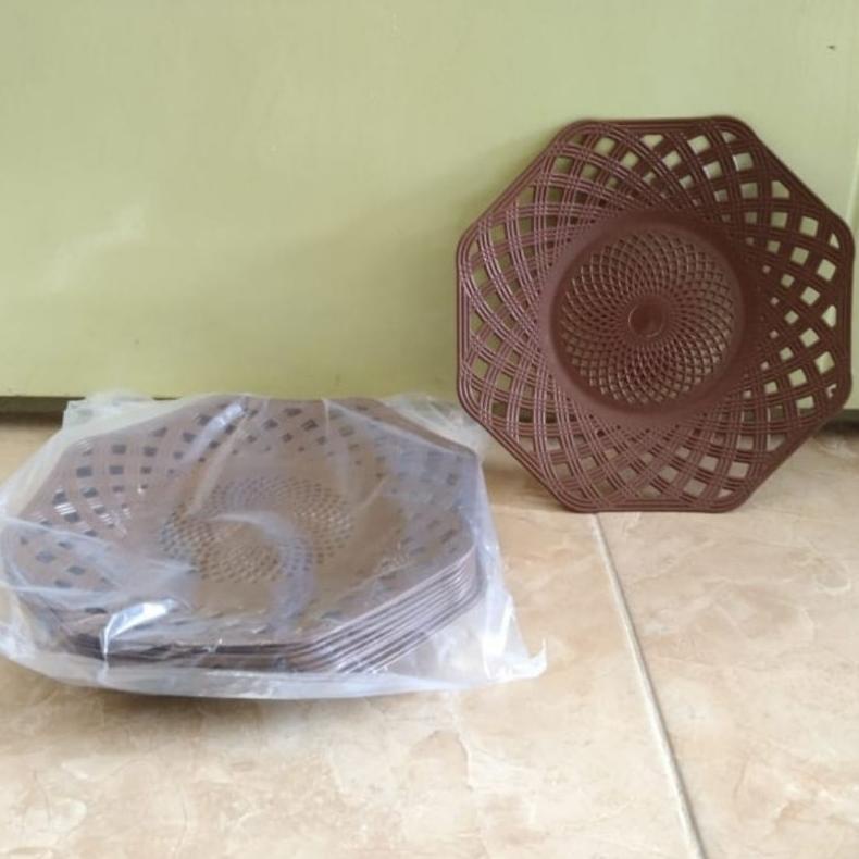 Piring Plastik Model Anyaman Rotan 1 Lusin