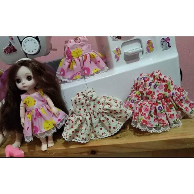 BAJU boneka baboliy BJD 1/8 16cm Doll YUNA DOLL .Boneka Barbie kecil  . baby doll DRESS BONEKA 16CM