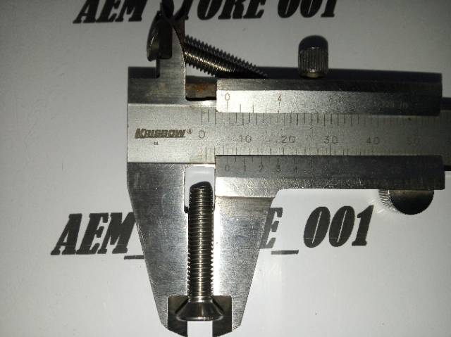 Baut JF M6 X 30 (3cm) stainless