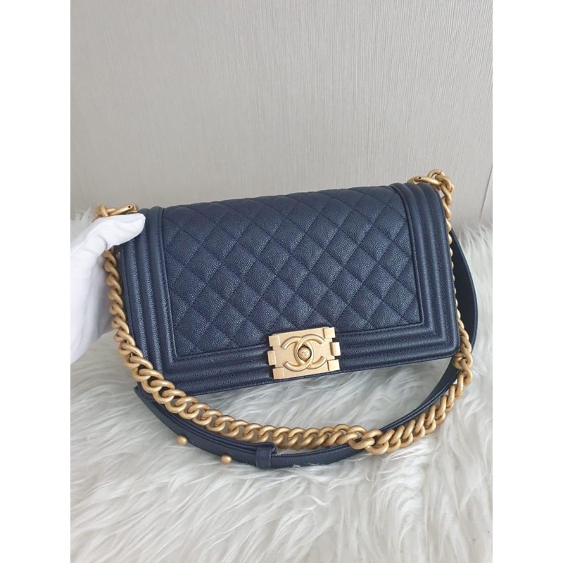 Chanel Boy Medium Dark Navy Blue Doff GHW Caviar #25
