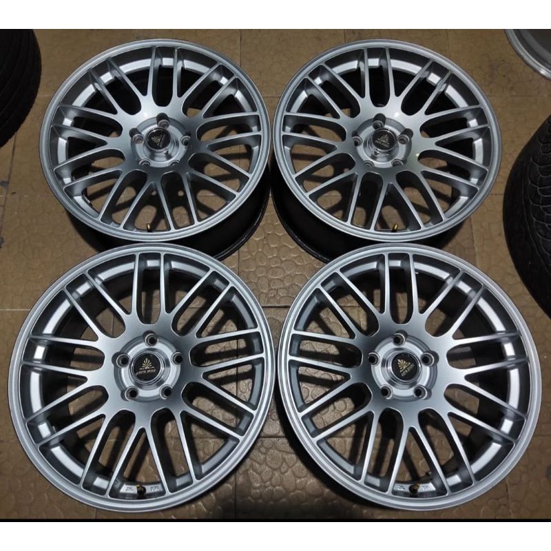 Velg second R18 x 8.0 pcd 5*114.3