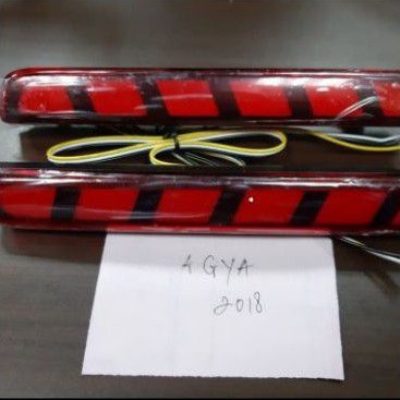 Lampu Reflektor Bumper Belakang Mobil Agya 2018 up