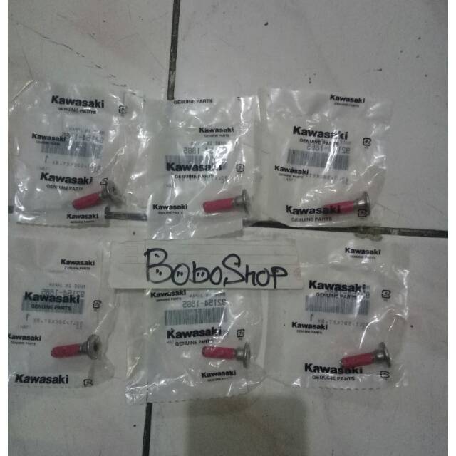 Baut cakram belakang 8x30 NINJA RR New ORIGINAL